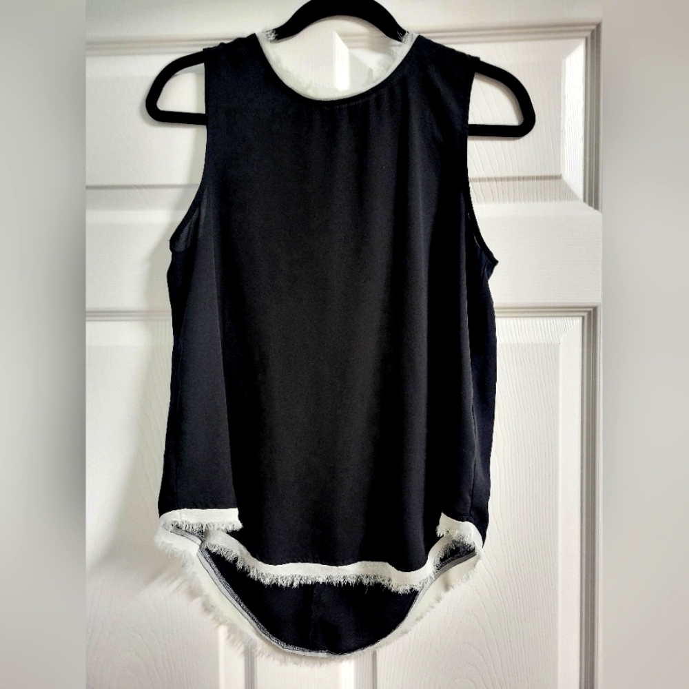 Who What Wear Women's Black and White Sheer Fringe Sleeveless Top Size M